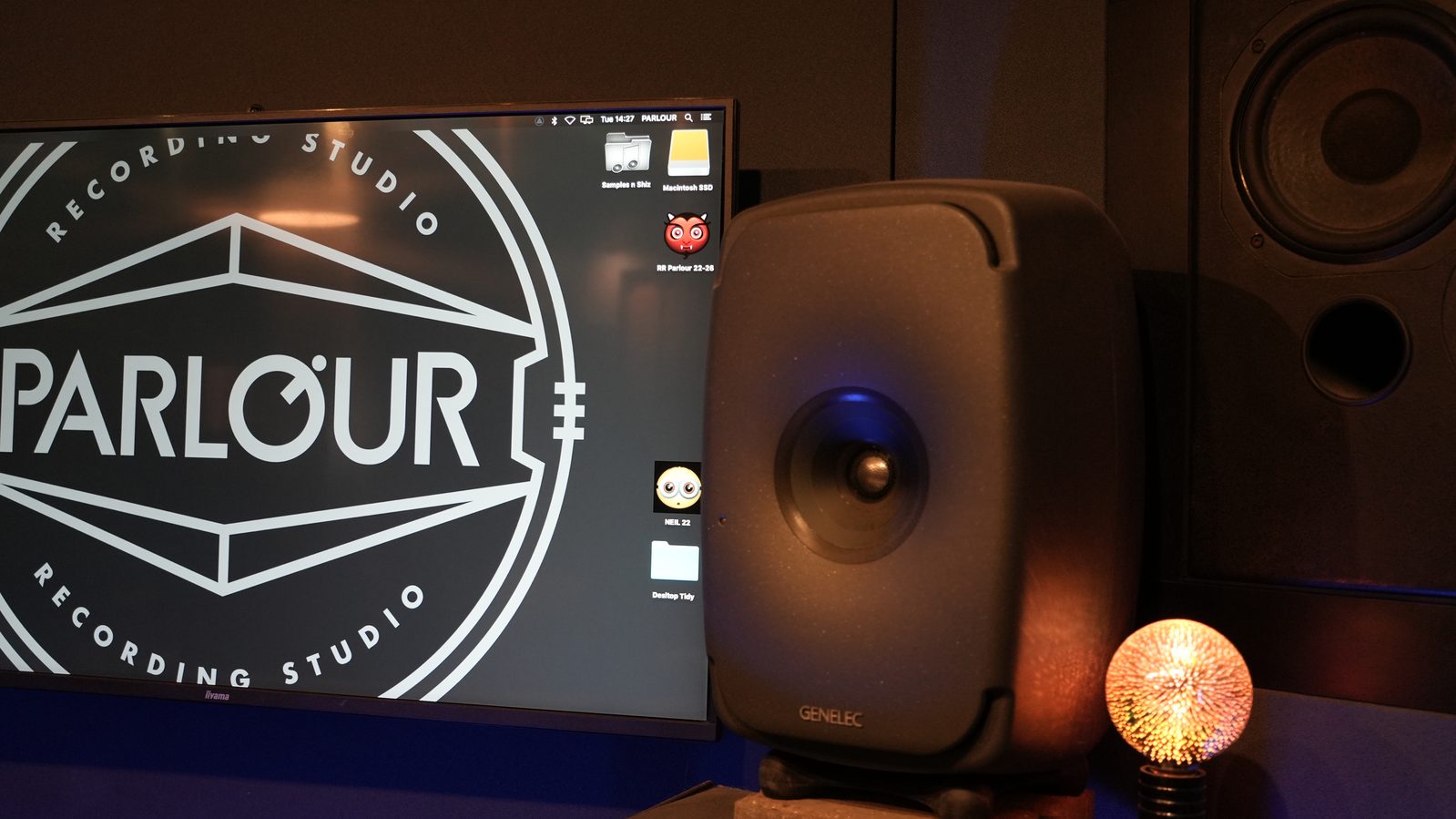 Genelec monitor, Parlour studio